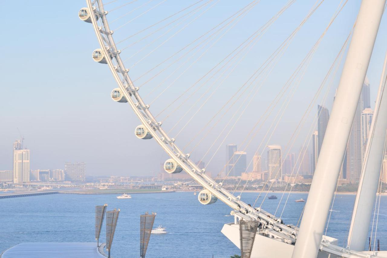 Luxury 2 Bedroom Beachfront W Stunning Sea View Apartment Dubai