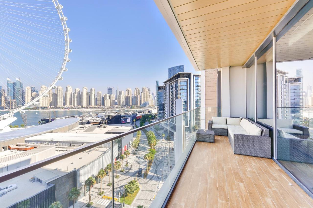 Luxury 2 Bedroom Beachfront W Stunning Sea View * Dubai