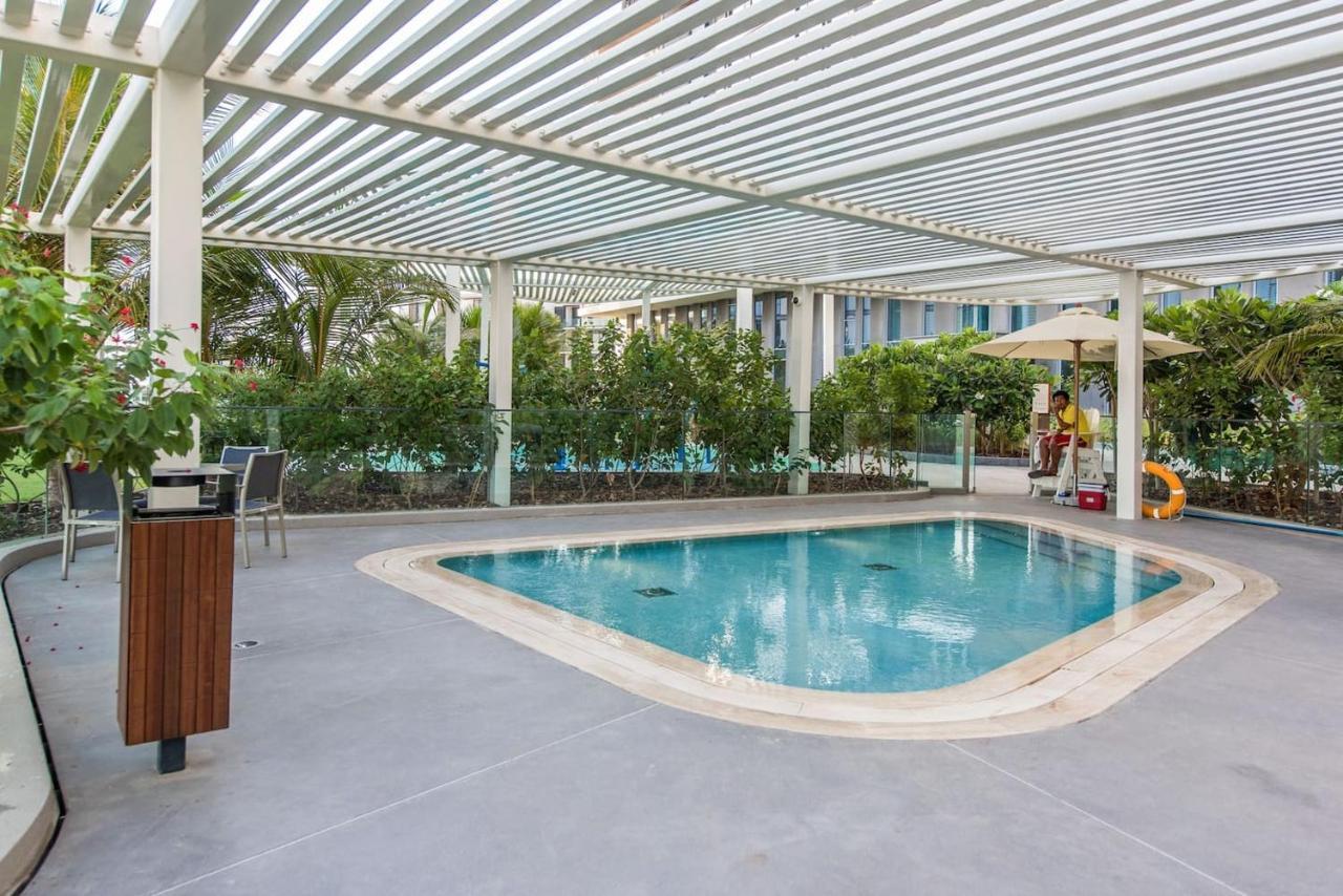 Luxury 2 Bedroom Beachfront W Stunning Sea View Apartment